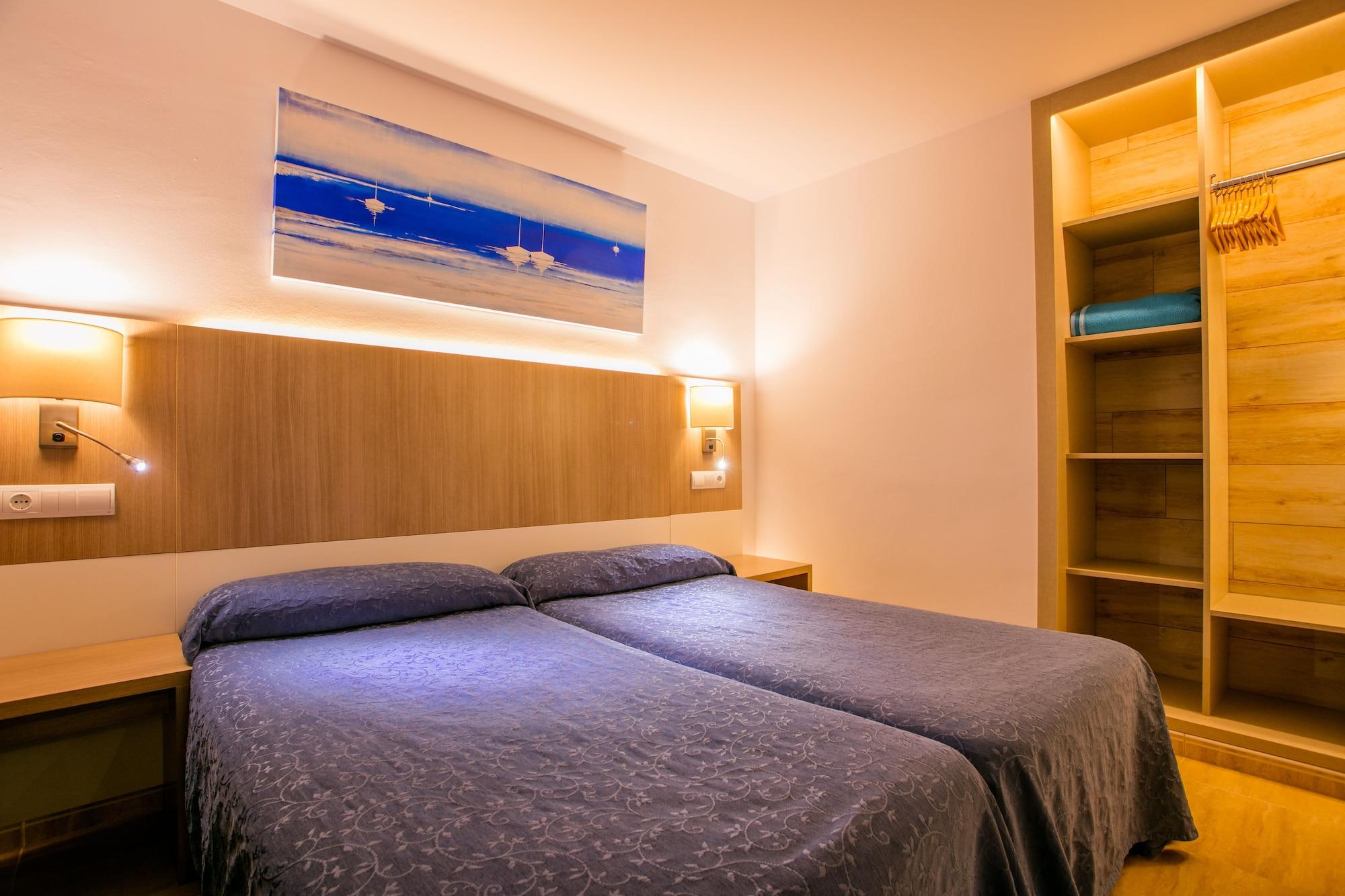 Apartamentos Sal Rossa Ibiza Town Exterior photo