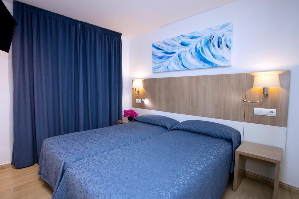 Apartamentos Sal Rossa Ibiza Town Exterior photo