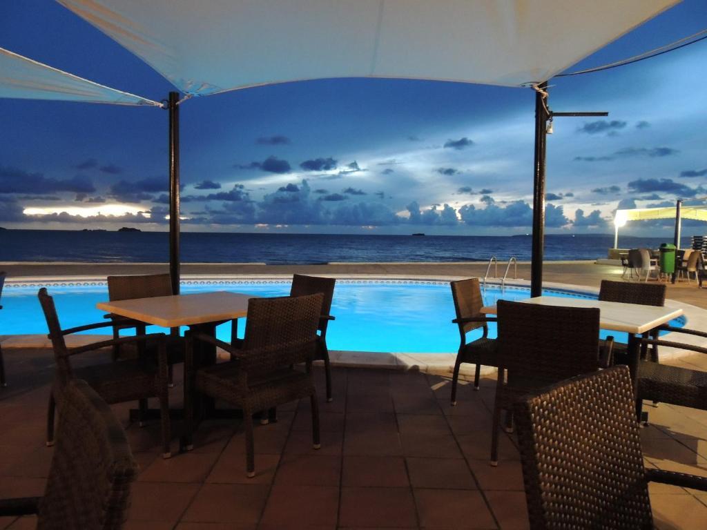 Apartamentos Sal Rossa Ibiza Town Exterior photo
