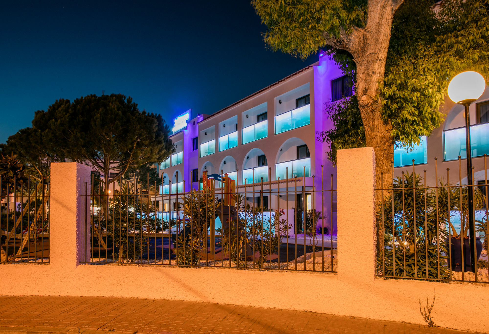Apartamentos Sal Rossa Ibiza Town Exterior photo